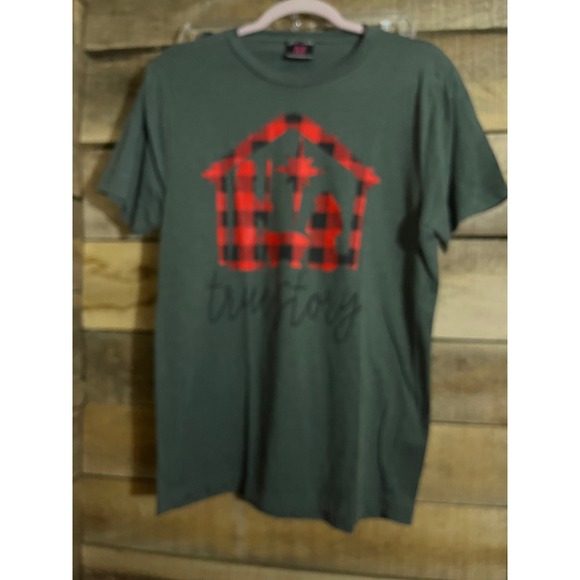 medium Green Christmas Nativity Scene True Story Graphic T Shirt Size Medium - Picture 2 of 5